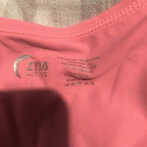 Zyia stronger tank L